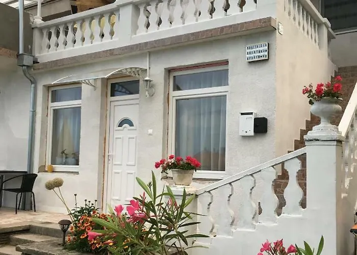Nosztalgia Balaton Apartmanhaz Lägenhet Vonyarcvashegy